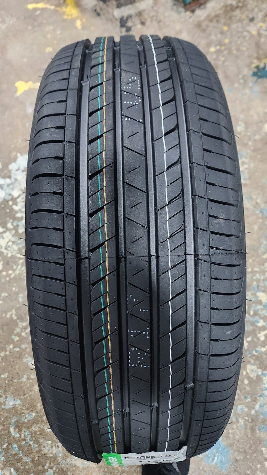215/55R17 GRENLANDER KINGPRO ONE PASSENGER - Toee Tire