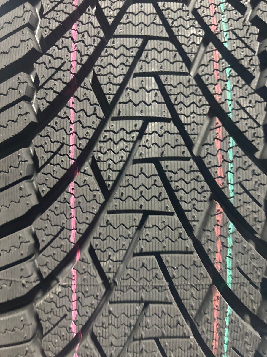 215/65R16 GRENLANDER ICEHAWKE I WINTER - Toee Tire