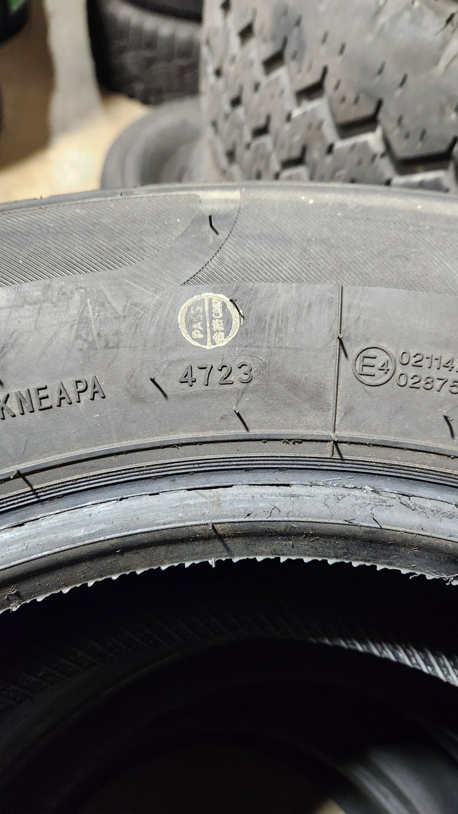 225/65R16 GRENLANDER COLO H01 HP PASSENGER (USED) - Toee Tire