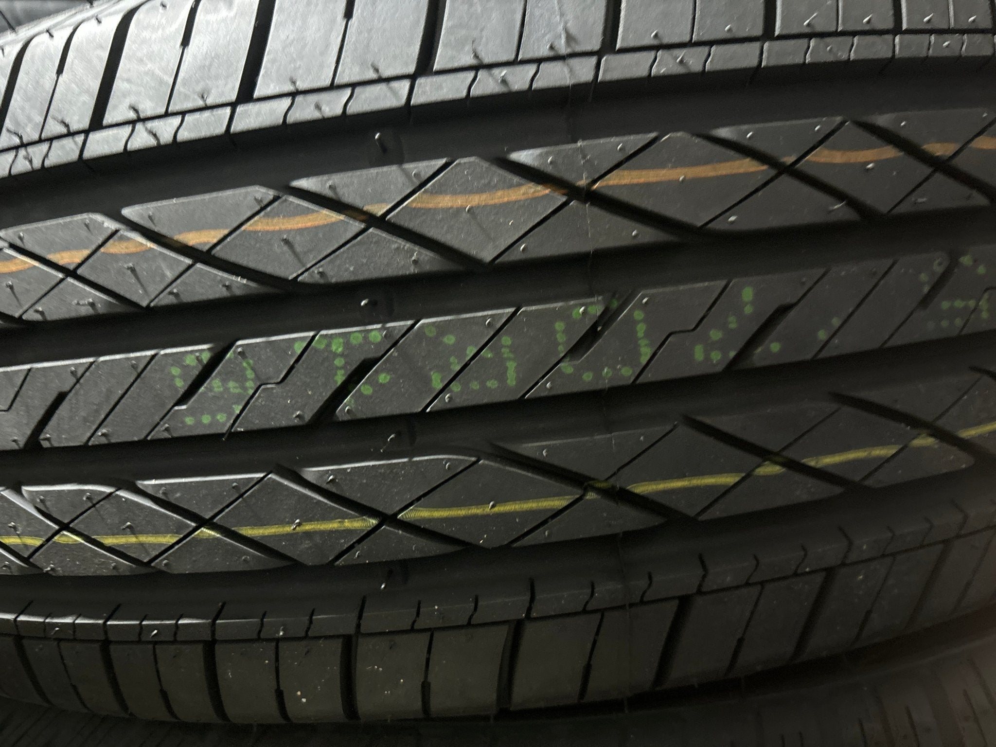 225/70R16 TRACMAX X - priviloH/T PASSENGER(YEAR: 2021)(CLEARANCE SALE) - Toee Tire