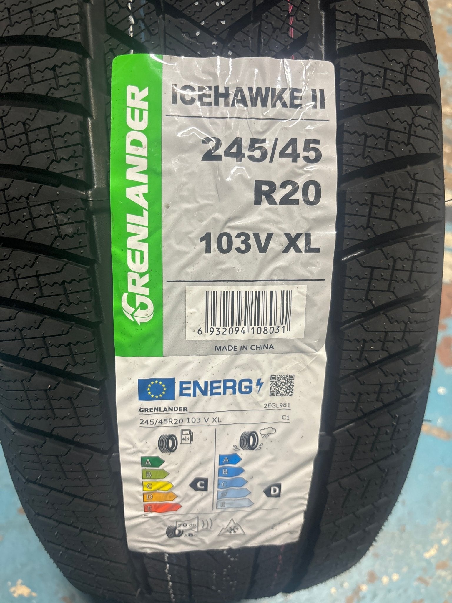 245/45R20 GRENLANDER ICEHAWKE II WINTER - Toee Tire