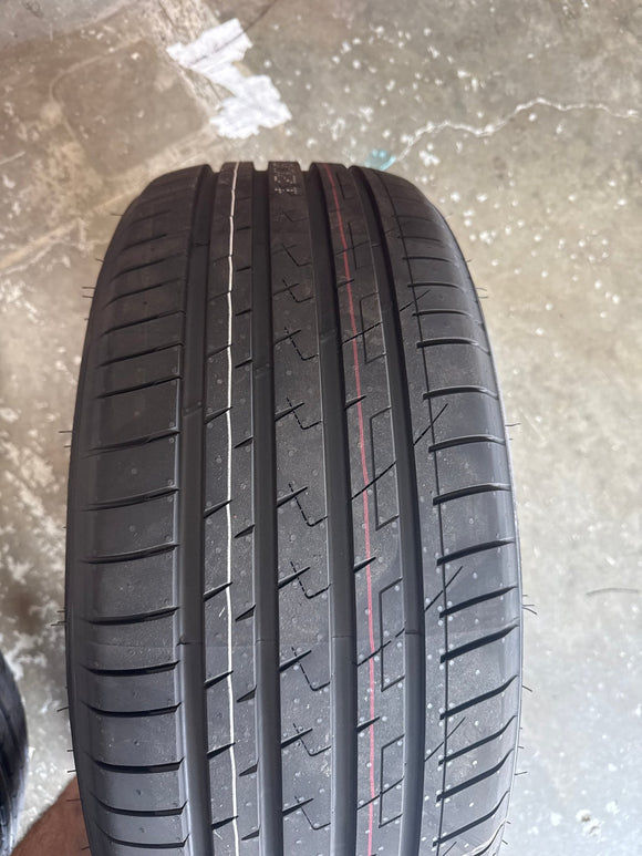 255/45R19 GRENLANDER X - SPORTER EV PASSENGER - Toee Tire