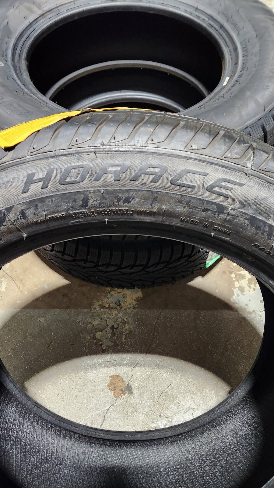 265/50R20 HEADWAY HORACE HU901 PASSENGER (USED) - Toee Tire