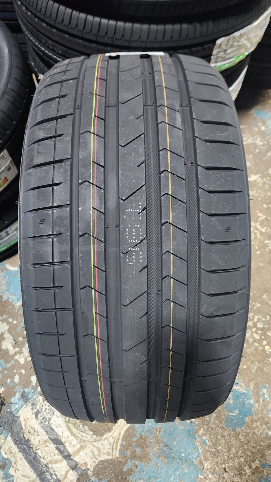 285/35R21 GRENLANDER ESTRELLA 88 - Toee Tire