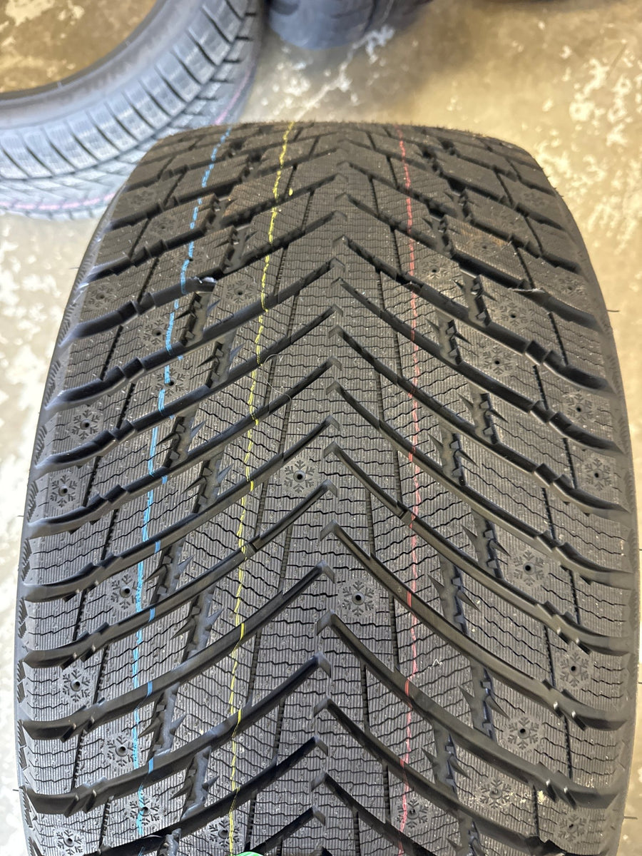 285/35R21 GRENLANDER ICEDEFENSOR STUD II WINTER - Toee Tire