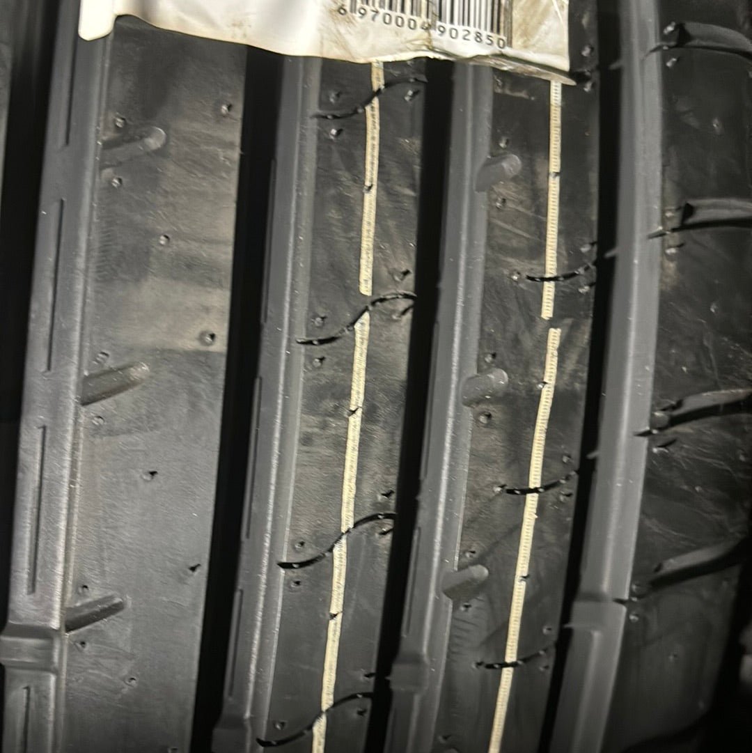 215/45R18 WINDFORCE CATCHFORS UHP PASSENGER - Toee Tire