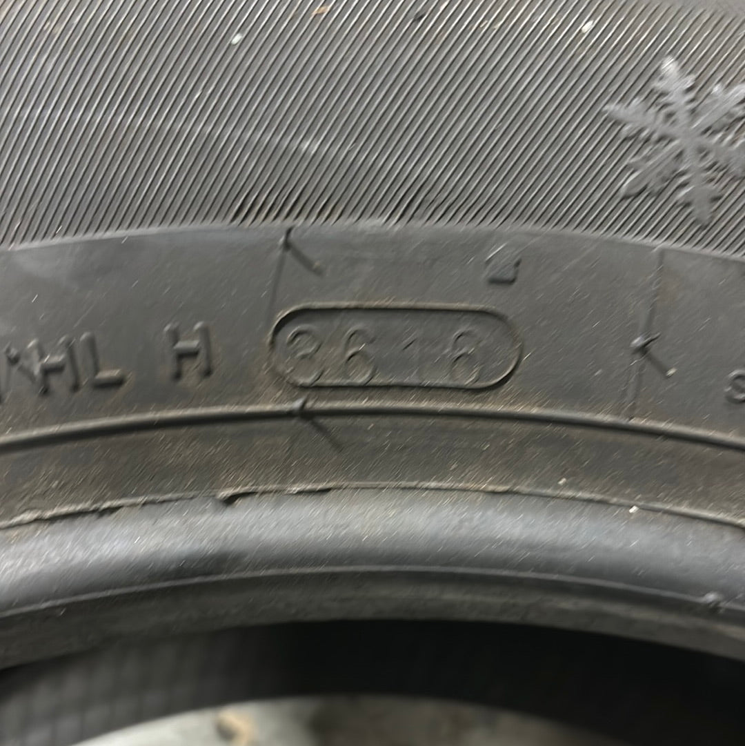 215/60R17 HEMISPHERE ARCTIC WINTER [USED] - Toee Tire