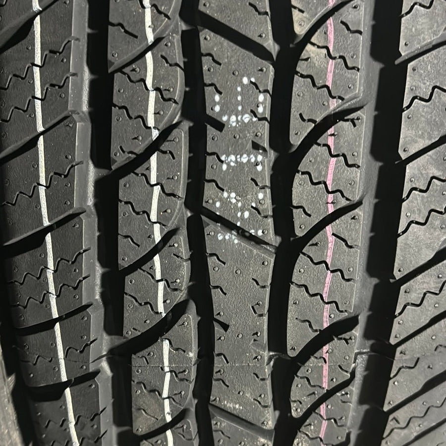 215/70R16 GRENLANDER MAHO 77 H/T PASSENGER - Toee Tire
