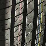 225/40R19 GRENLANDER L-ZEAL56 UHP PASSENGER - Toee Tire