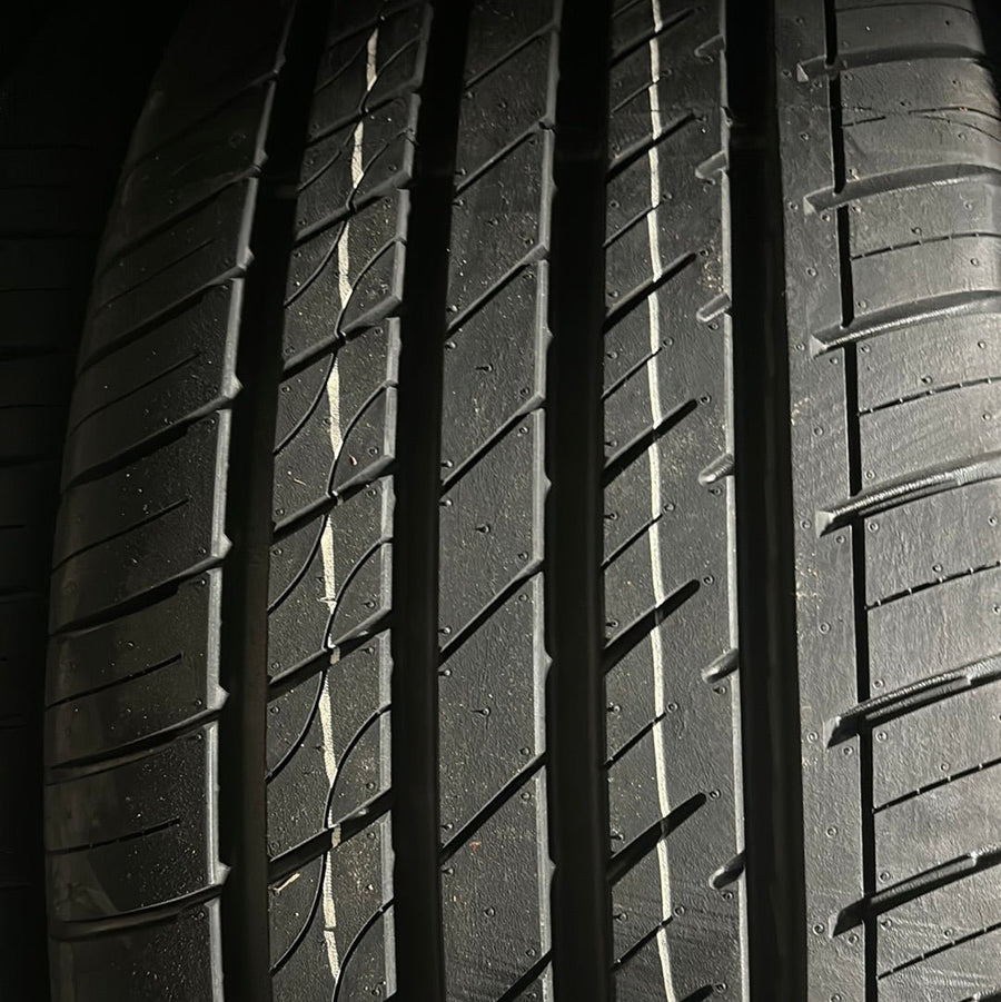 245/50R20 GRENLANDER L-ZEAL56 UHP PASSENGER - Toee Tire