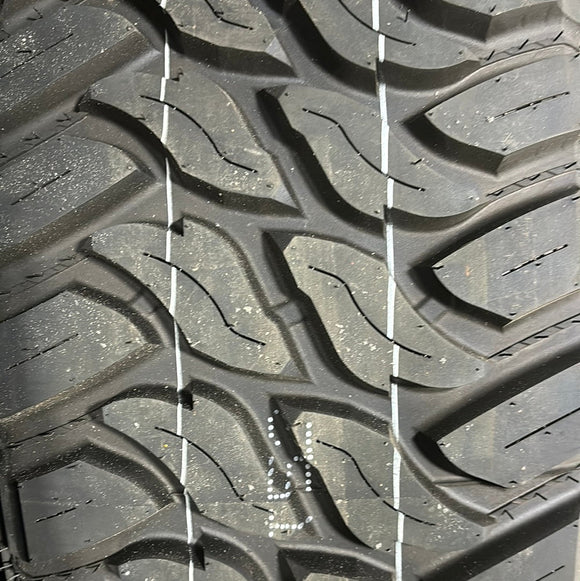 35X12.50R17 GRENLANDER PREDATOR M/T LIGHT TRUCK - Toee Tire