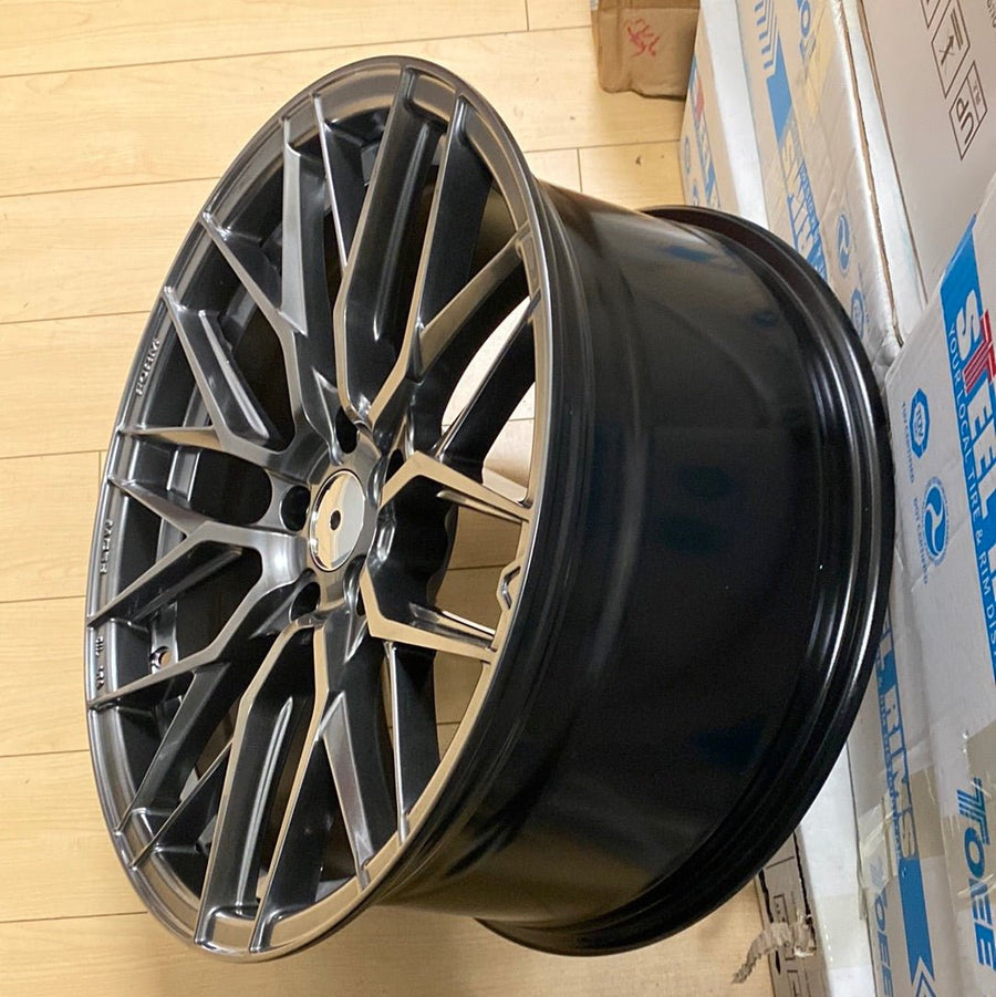 TRIM00046 - Toee Tire