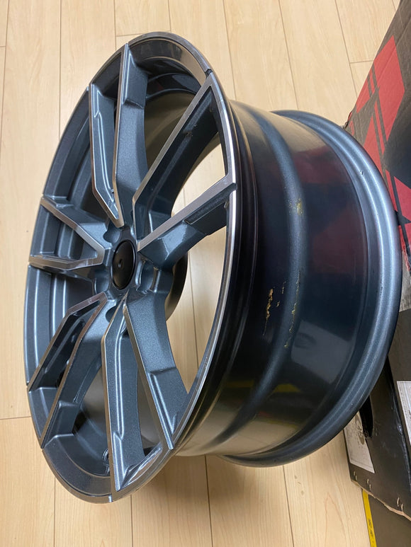 TRIM00077 - Toee Tire